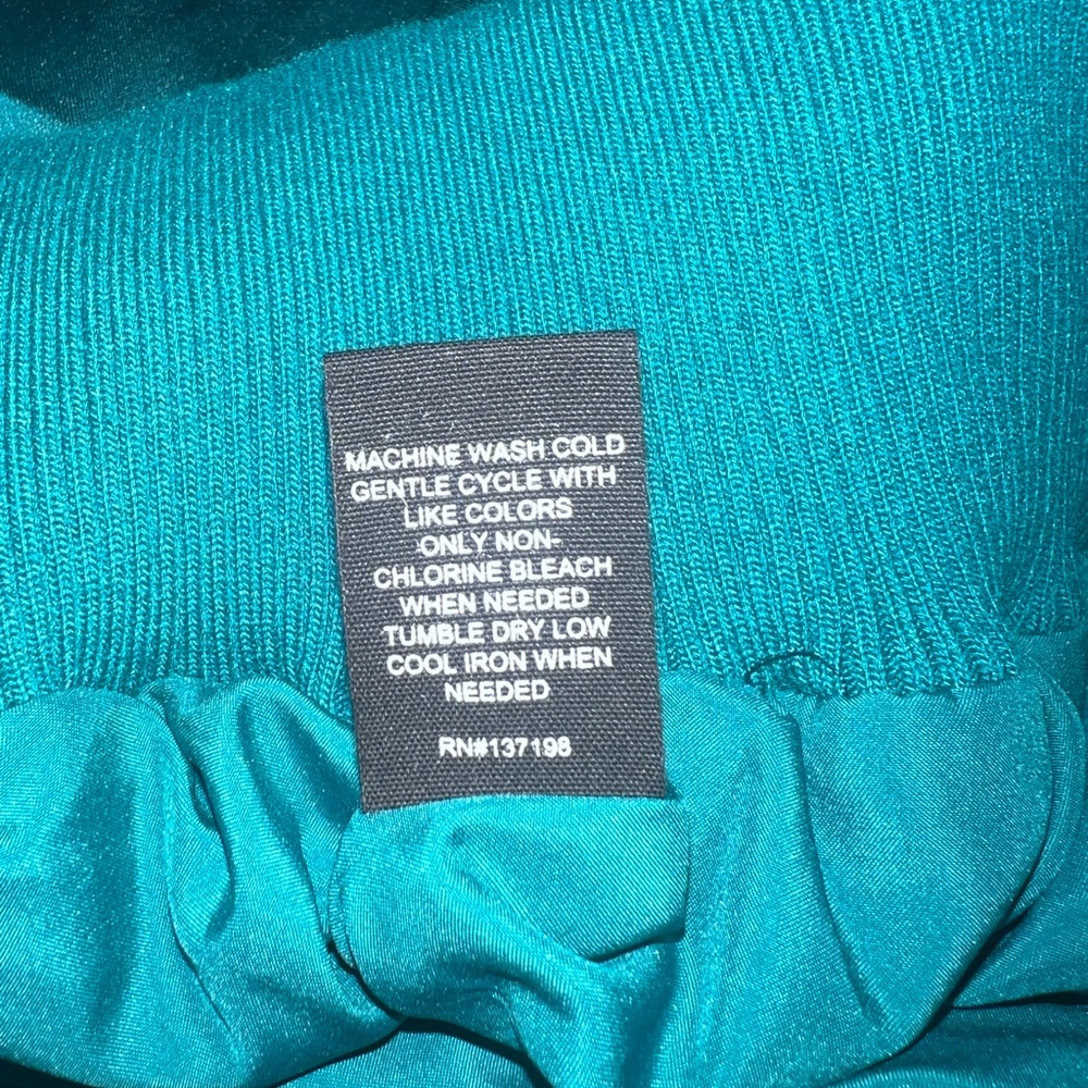 Marled Satin Teal Cropped Bomber Jacket Size Small LIKE NEW - Picture 8 of 8